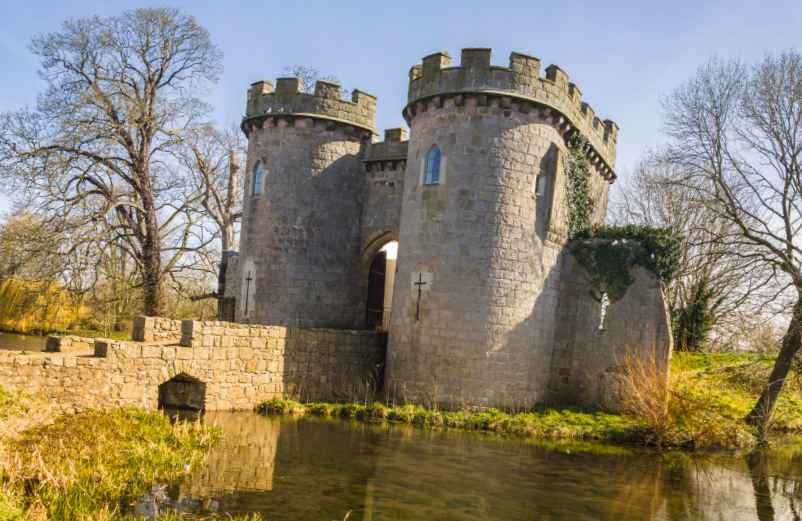 Plonger dans l'histoire au Château d'If Gites.org